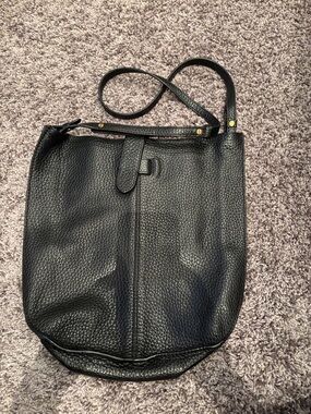Banana Republic Black Pebbled Leather Shoulder Bag